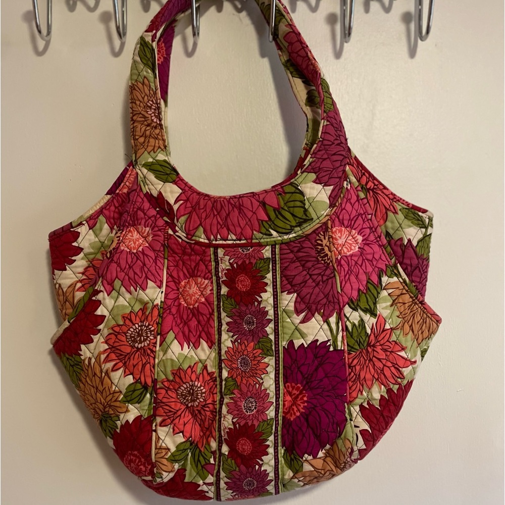 Vera Bradley side by side tote Hello Dahlia RETIRED pattern, Excellent condition
